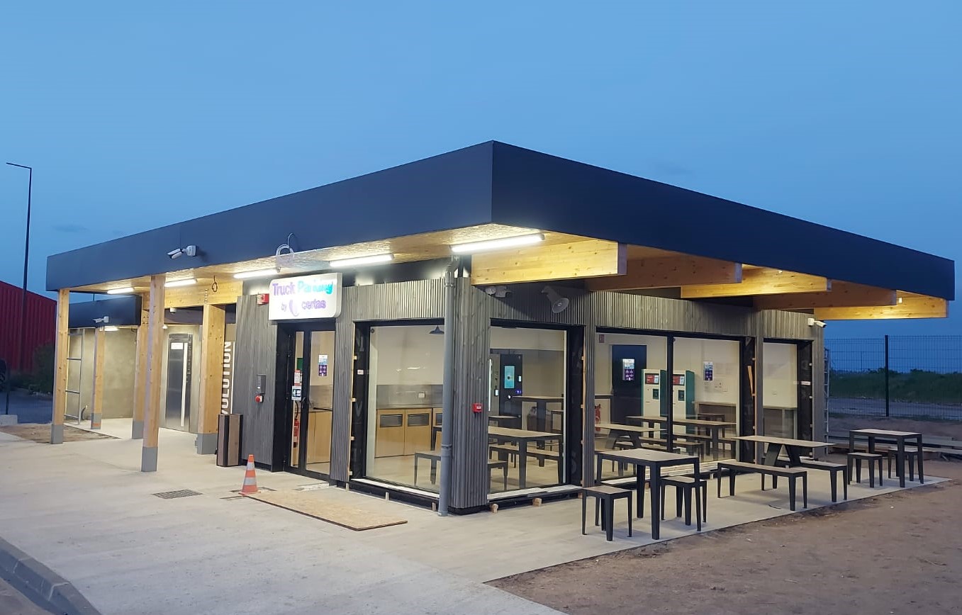 cosytech batiments professionnels Montmarault-03390 image 2