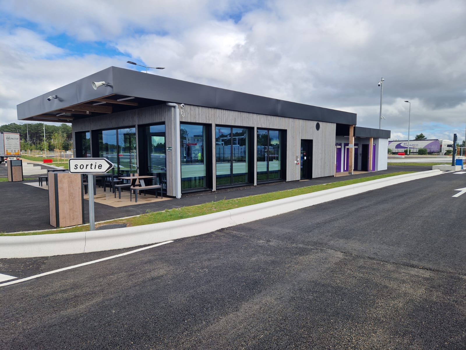 cosytech batiments professionnels Saint Geours-40230_20.jpeg